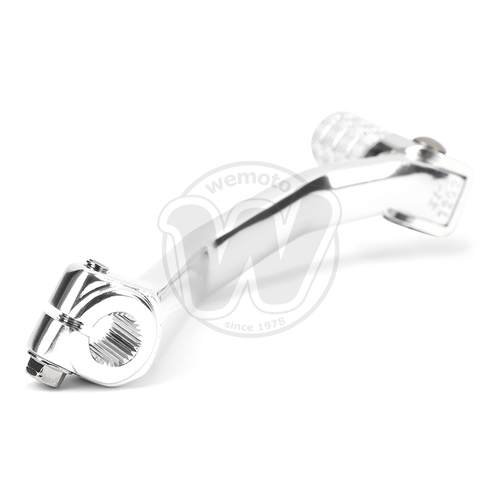 0HY1124_af4291 three.jpg